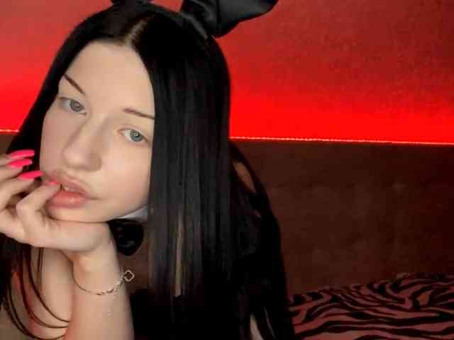 yourlovelykiki yourlovelykiki