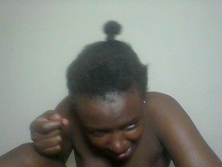 Blackqueen3's Live Webcam