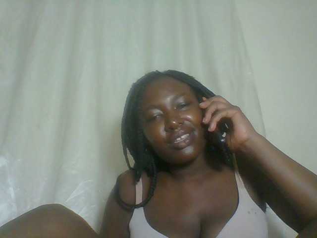 Blackqueen3's BongaCams show and profile