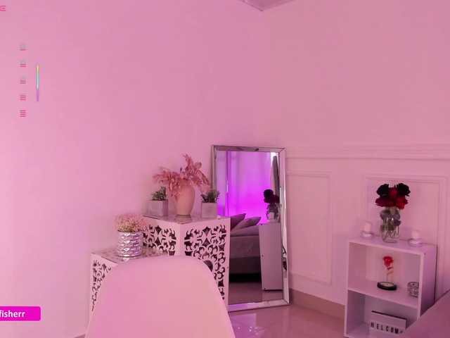 leilafisher's BongaCams show and profile