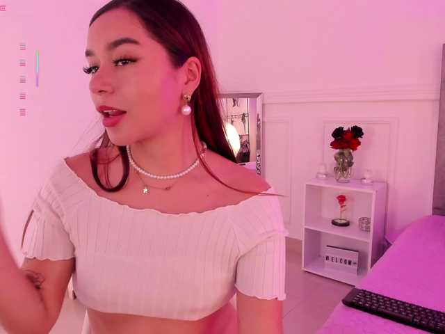 leilafisher's BongaCams show and profile