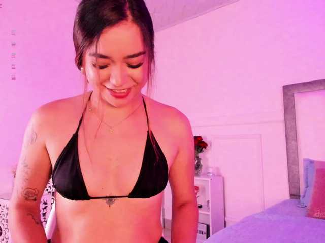 leilafisher's BongaCams show and profile