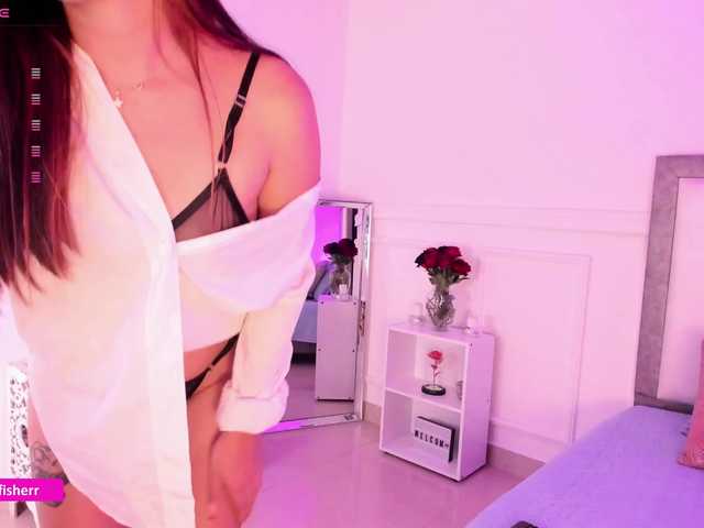 leilafisher's BongaCams show and profile