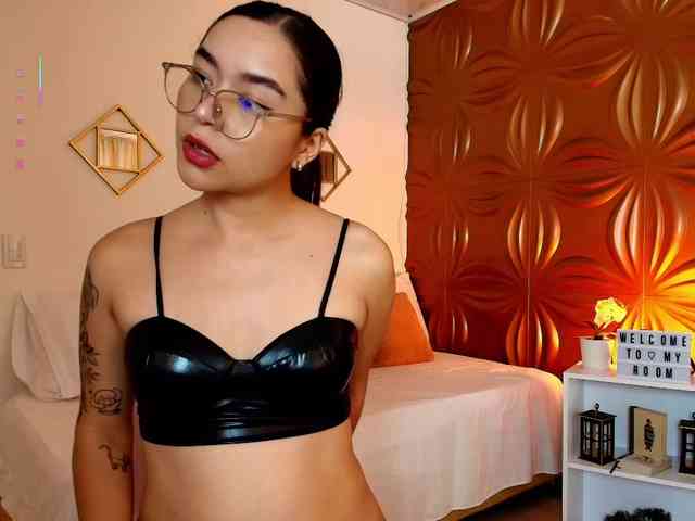 leilafisher leilafisher