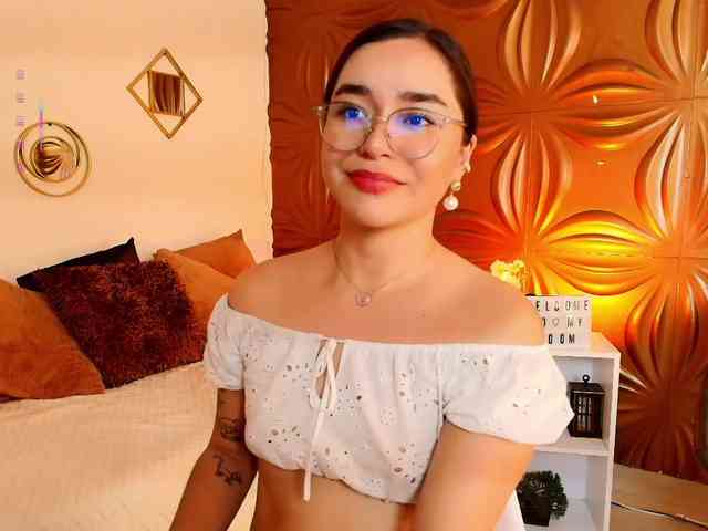 leilafisher leilafisher