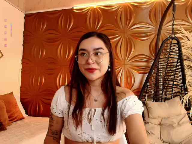 leilafisher leilafisher