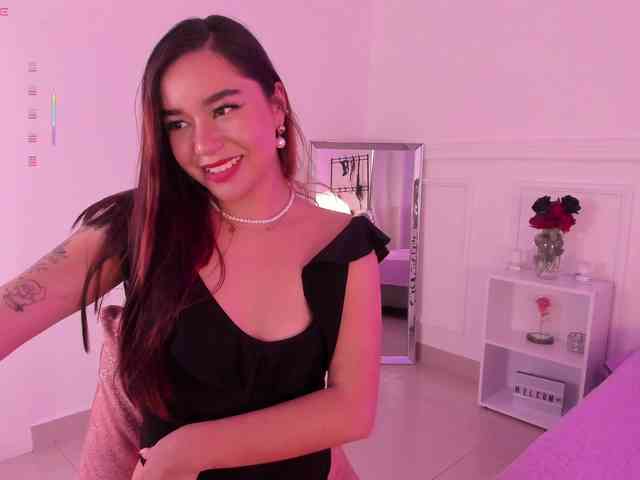 leilafisher leilafisher