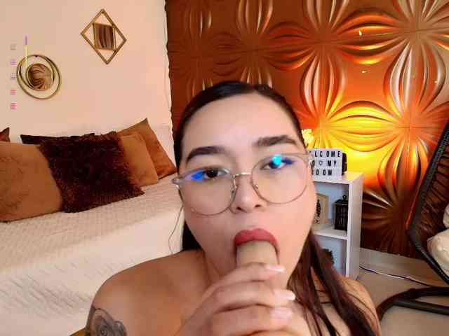 leilafisher leilafisher