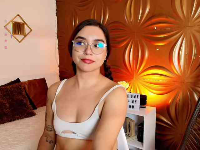 leilafisher leilafisher