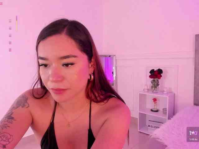 leilafisher webcam