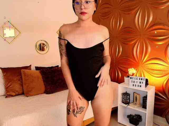 leilafisher leilafisher