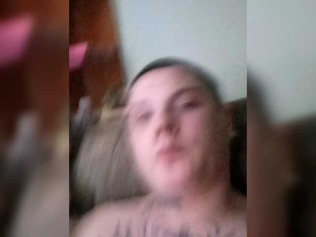 Live with Miy44 on FliCam