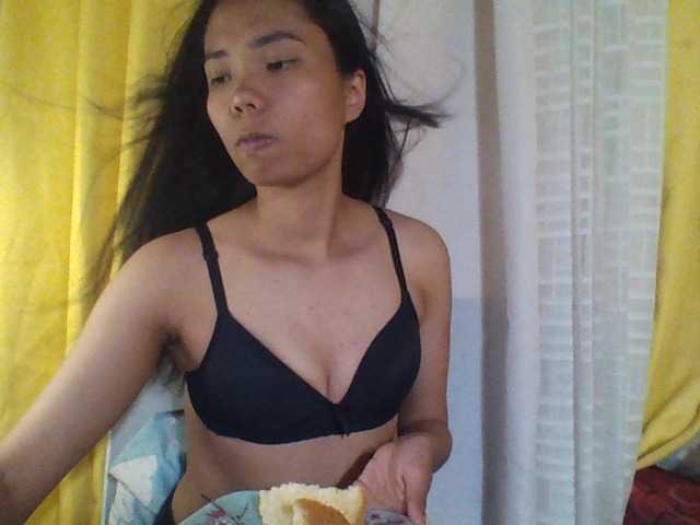 Tightypussy's BongaCams show and profile