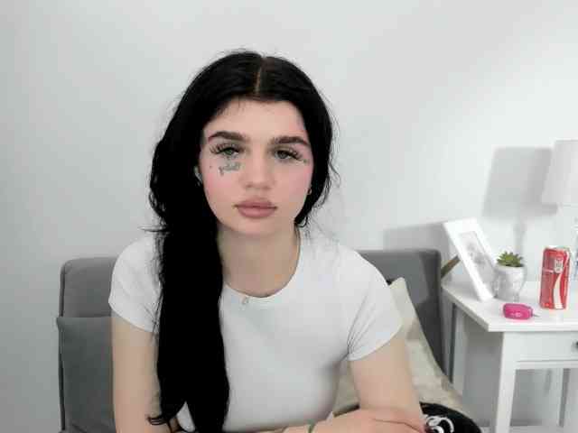 CharlotteAmazing webcam