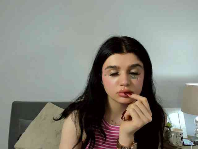 CharlotteAmazing webcam