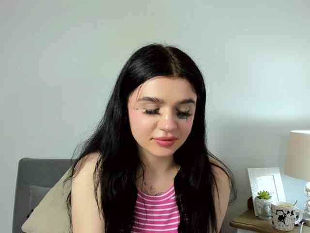 CharlotteAmazing webcam