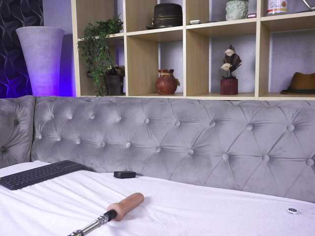 RaquelLust's BongaCams show and profile