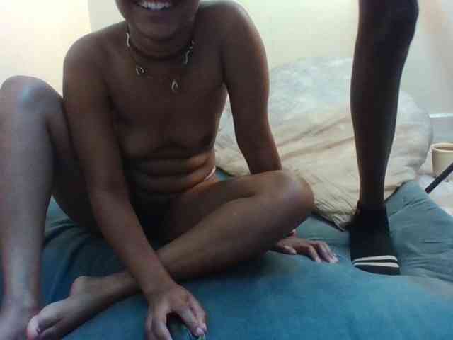 Sexxy-petites webcam