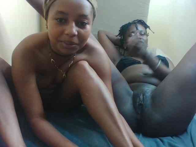 Sexxy-petites webcam