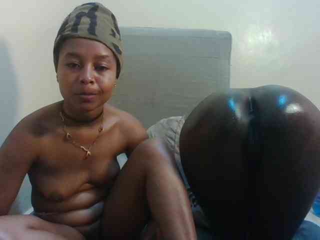 Sexxy-petites webcam