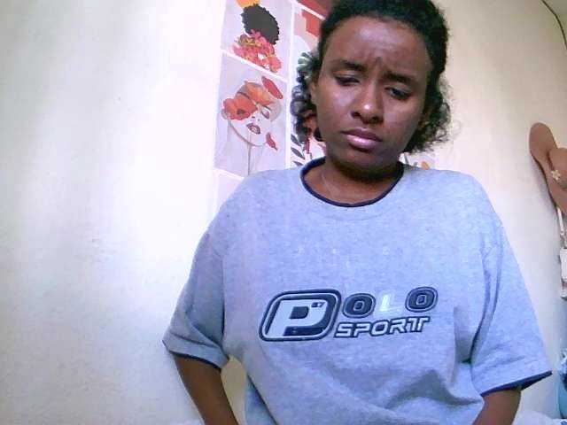 Royal-chat's BongaCams show and profile