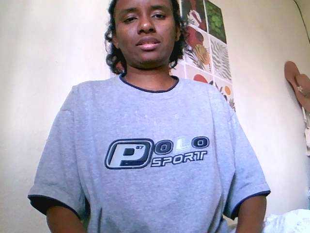 Royal-chat's BongaCams show and profile