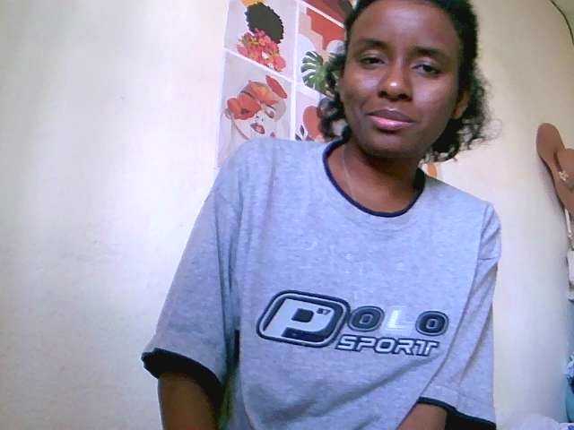 Royal-chat's BongaCams show and profile