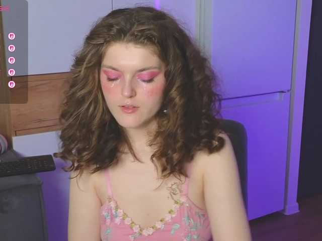 Annpopsy's BongaCams show and profile