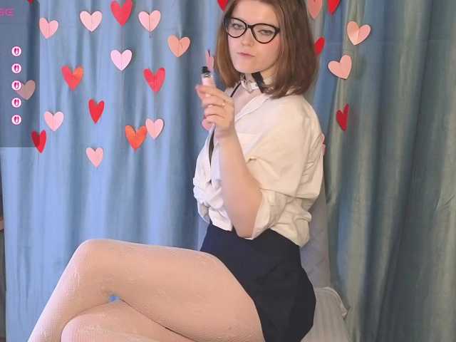 Annpopsy's BongaCams show and profile