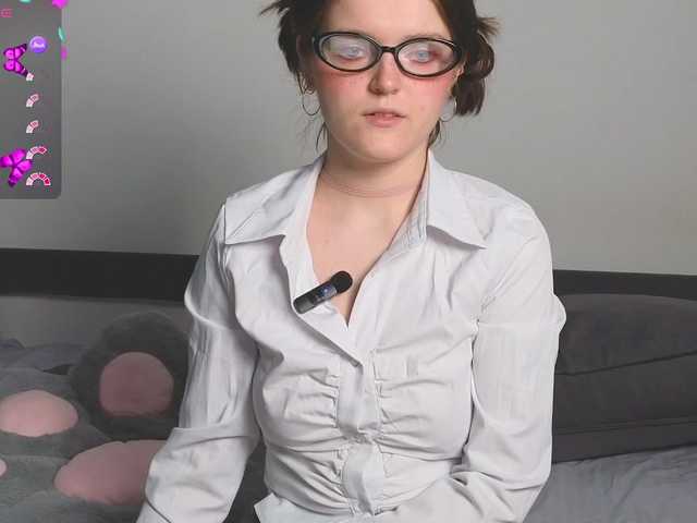 Annpopsy's BongaCams show and profile