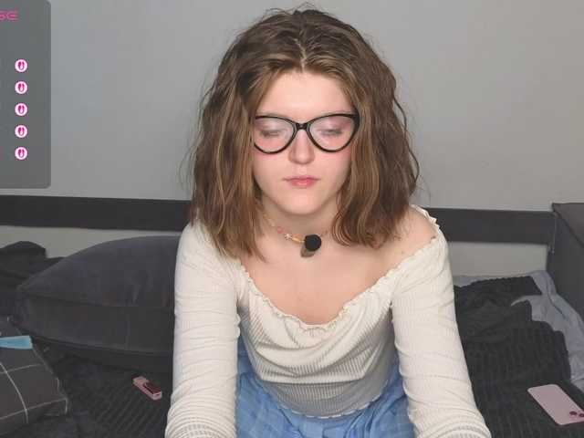 Annpopsy's BongaCams show and profile