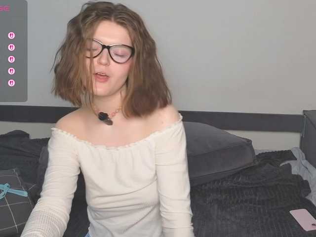 Annpopsy's BongaCams show and profile