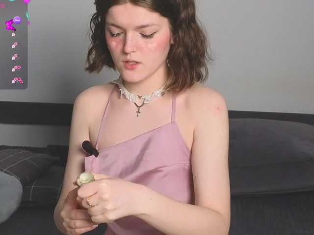 Annpopsy's BongaCams show and profile