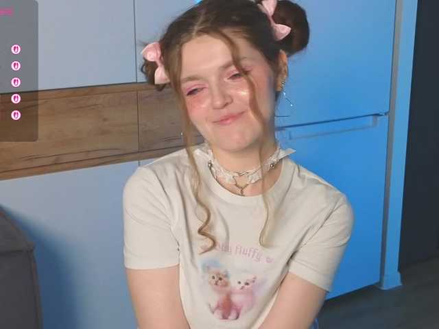 Annpopsy's BongaCams show and profile