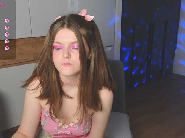 Annpopsy's BongaCams show and profile