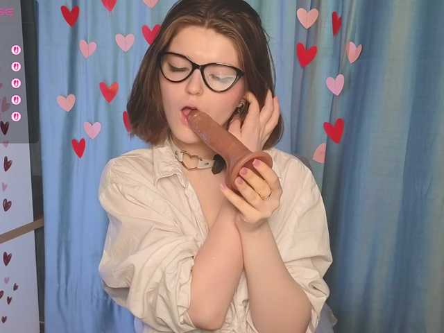 Annpopsy's BongaCams show and profile