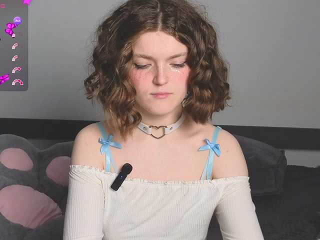 Annpopsy's BongaCams show and profile