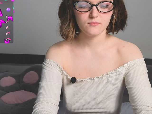 Annpopsy's BongaCams show and profile