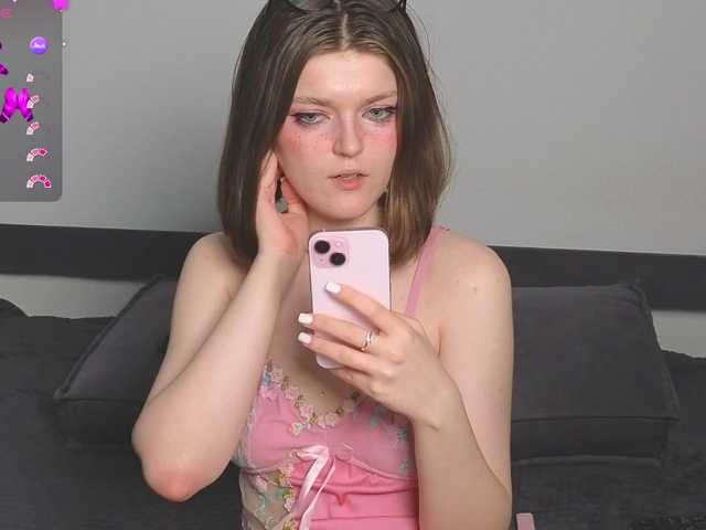 Annpopsy's BongaCams show and profile