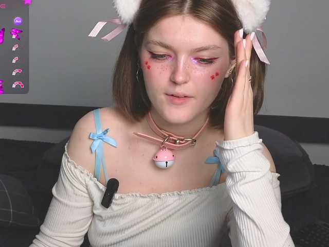 Annpopsy's BongaCams show and profile