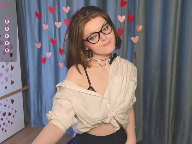 Annpopsy's BongaCams show and profile