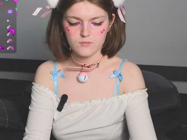 Annpopsy's BongaCams show and profile