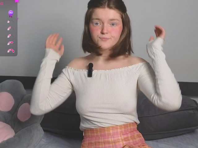 Annpopsy's BongaCams show and profile