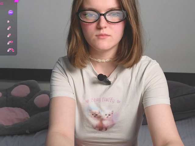 Annpopsy's BongaCams show and profile