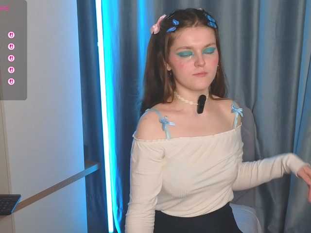 Annpopsy's BongaCams show and profile