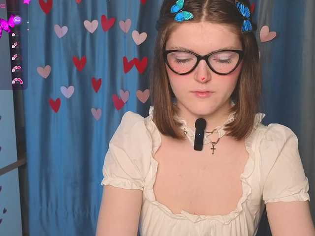 Annpopsy's BongaCams show and profile