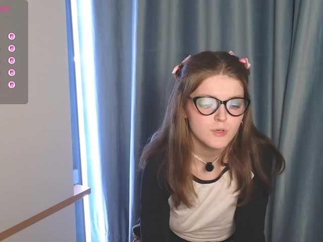 Annpopsy's BongaCams show and profile