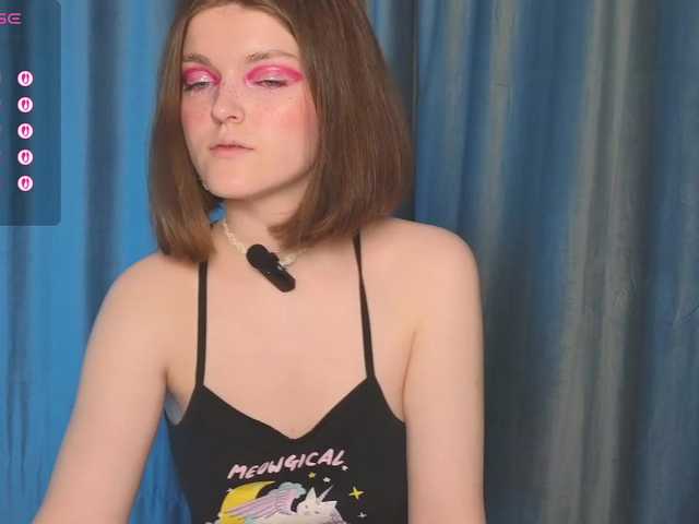 Annpopsy's BongaCams show and profile