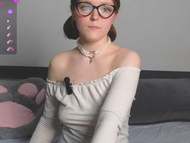 Annpopsy's BongaCams show and profile