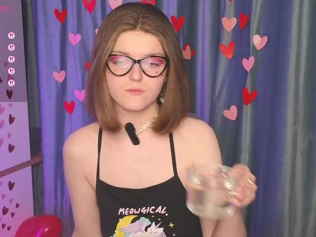 Annpopsy's BongaCams show and profile